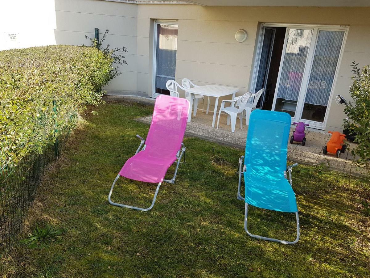 Appartement Avec Rez De Jardin A Disneyland Montévrain Exteriör bild